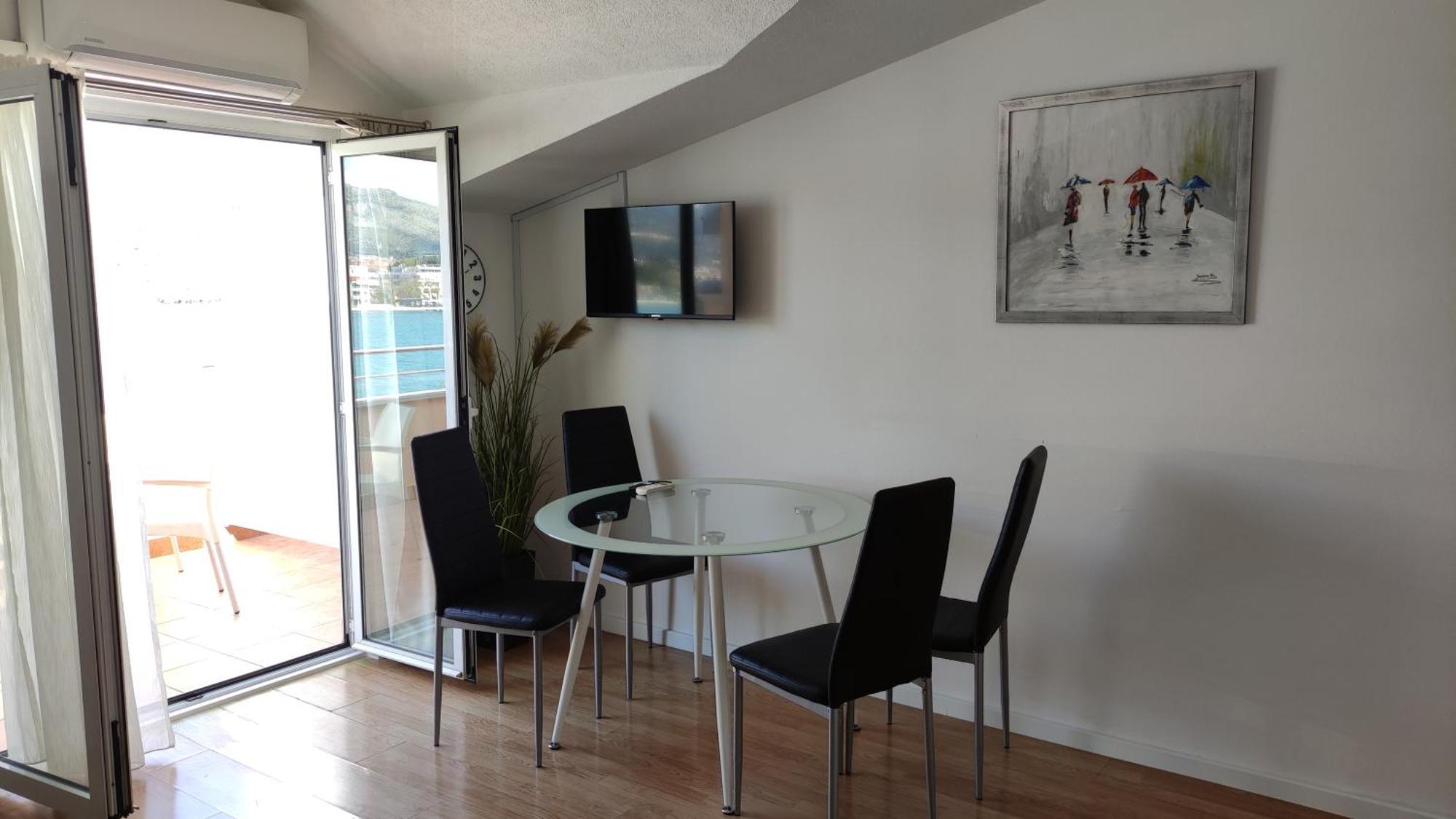 Apartments Kapetanovi Dvori Трогир Экстерьер фото