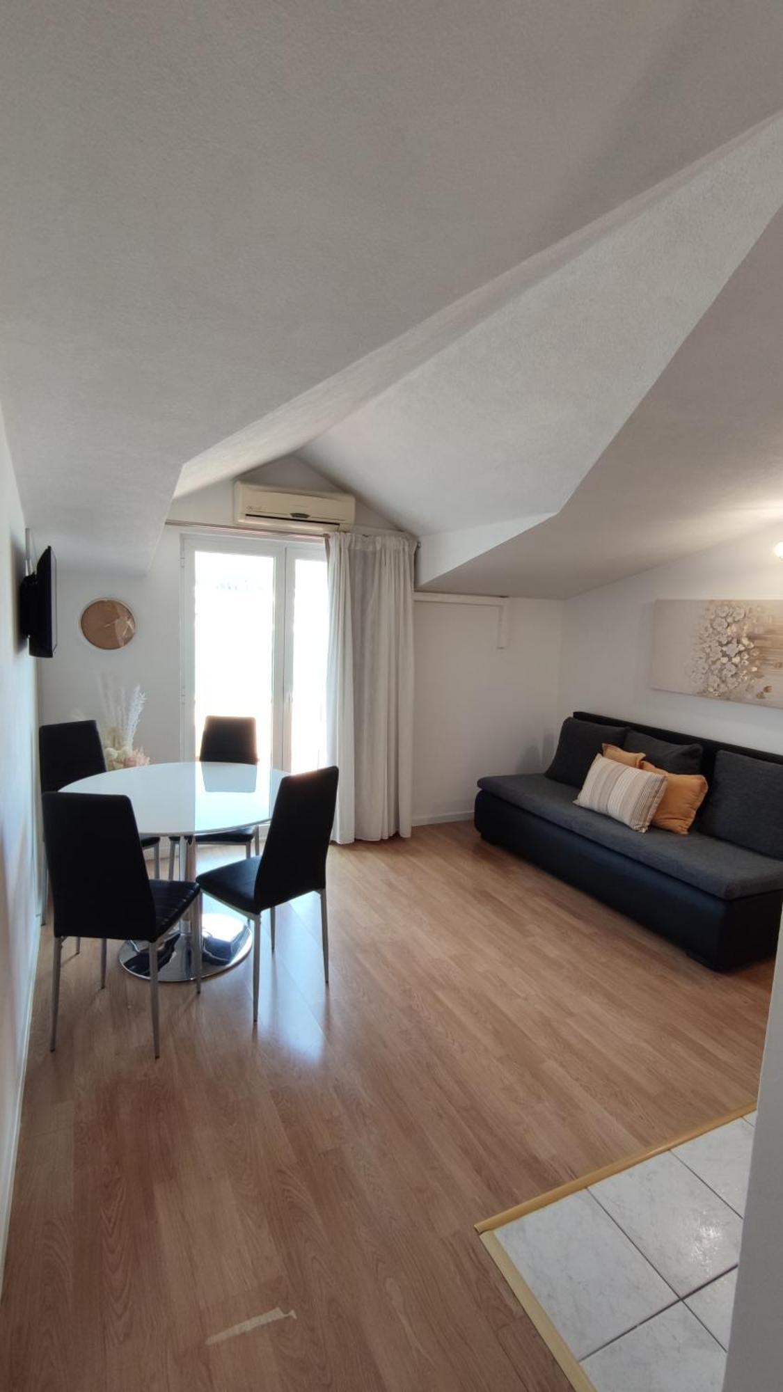 Apartments Kapetanovi Dvori Трогир Экстерьер фото