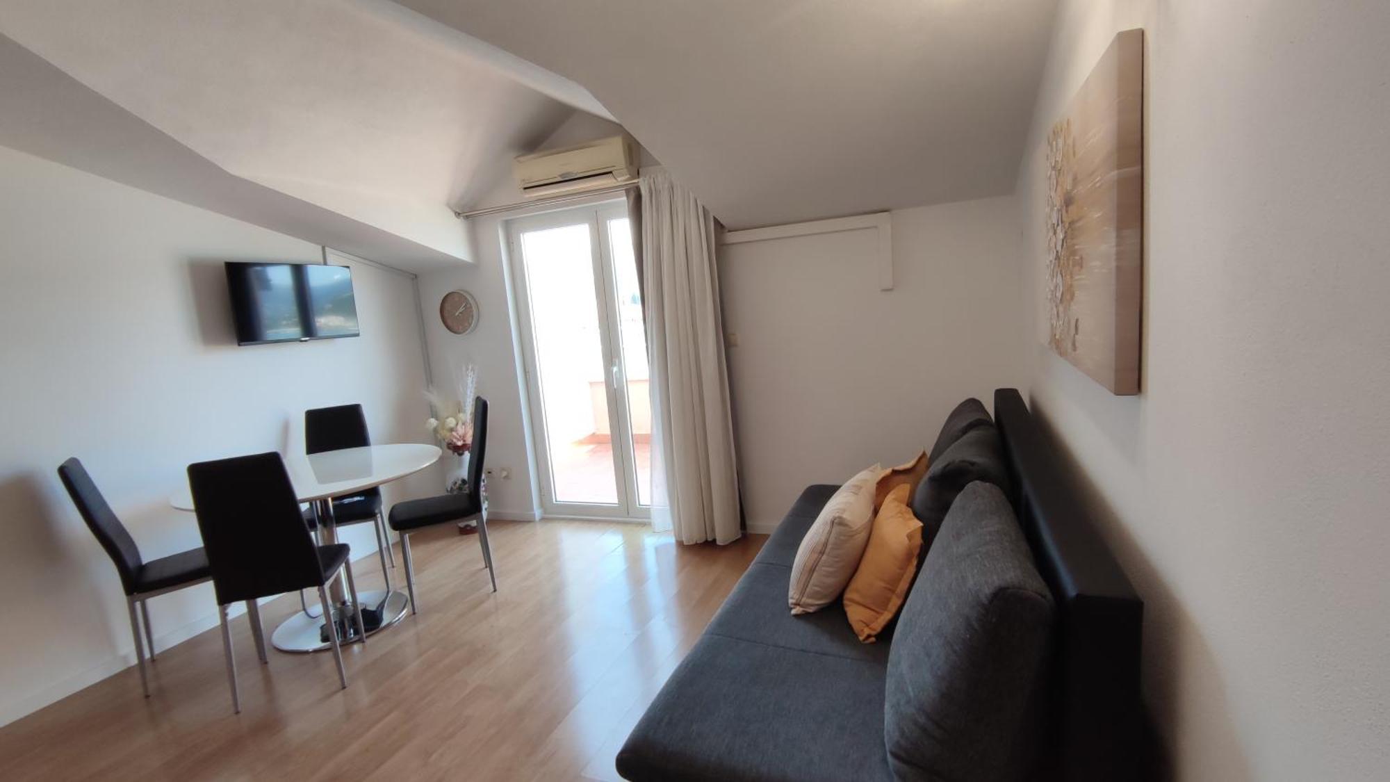 Apartments Kapetanovi Dvori Трогир Экстерьер фото