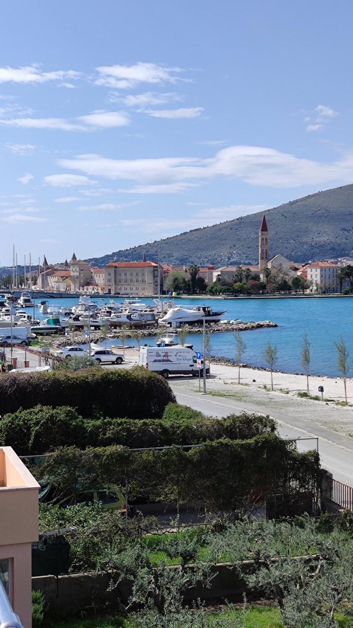Apartments Kapetanovi Dvori Трогир Экстерьер фото